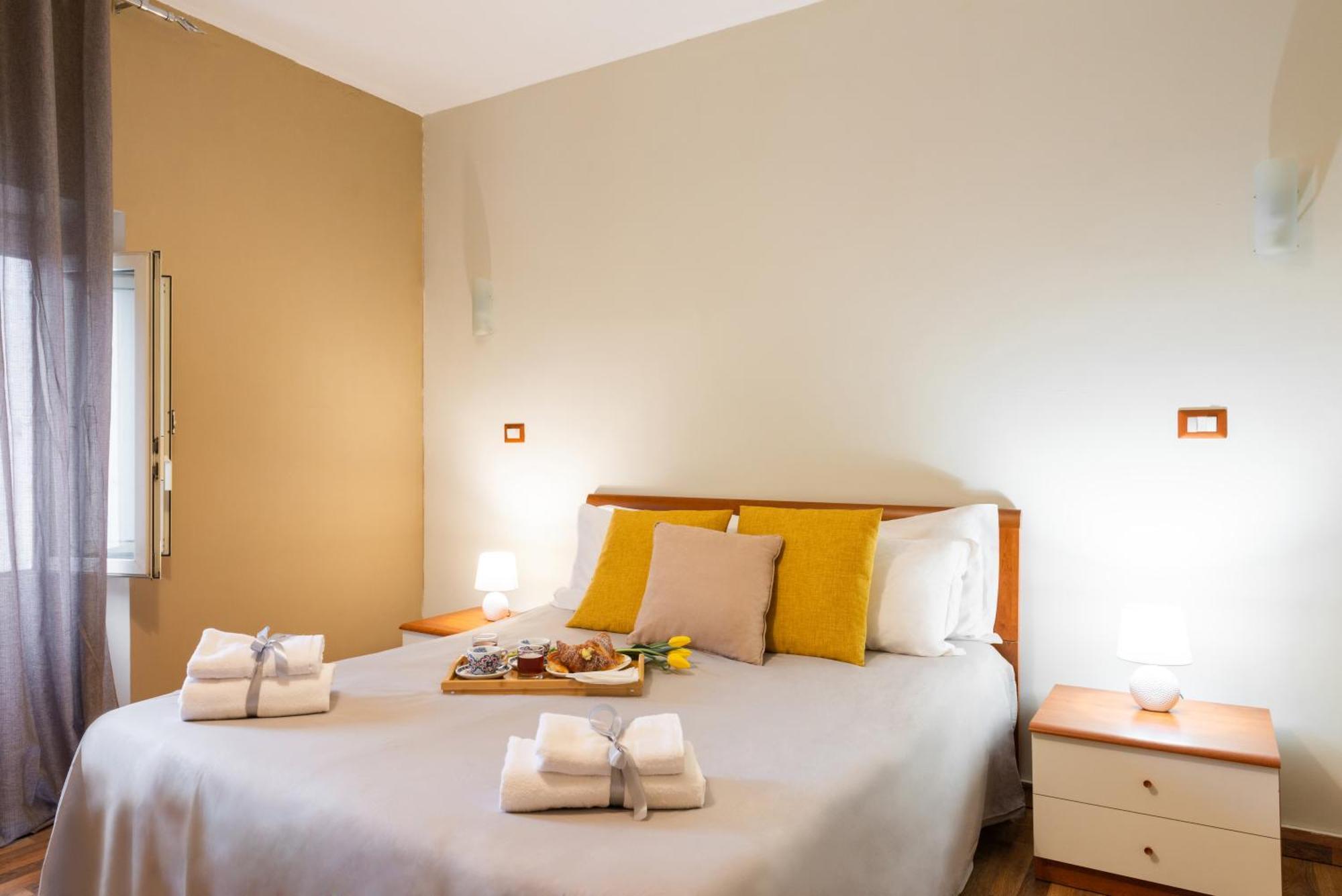 Rome'S Best Holidays Guest House Exterior photo