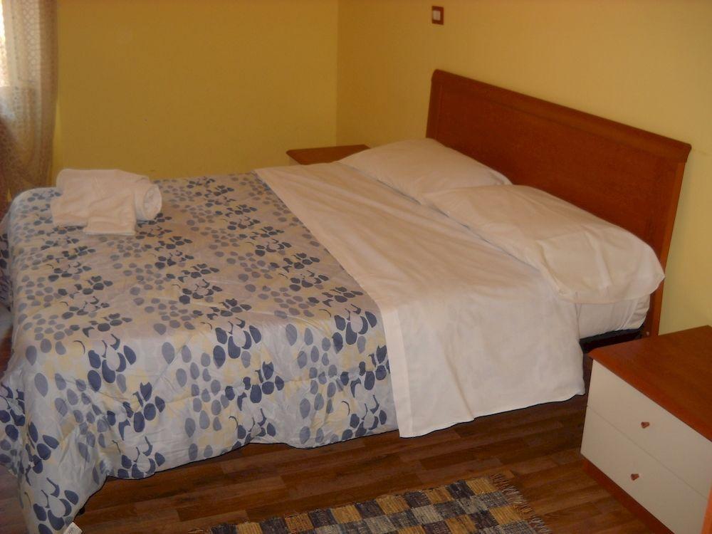 Rome'S Best Holidays Guest House Exterior photo