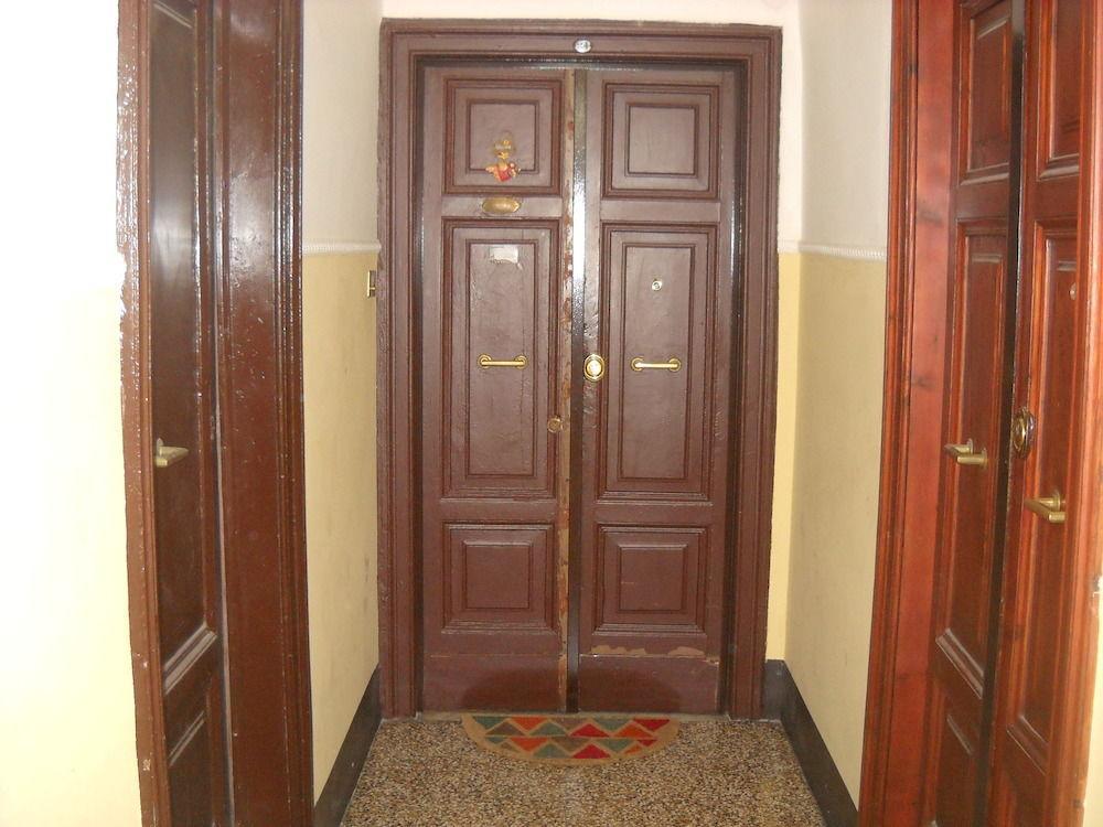 Rome'S Best Holidays Guest House Exterior photo